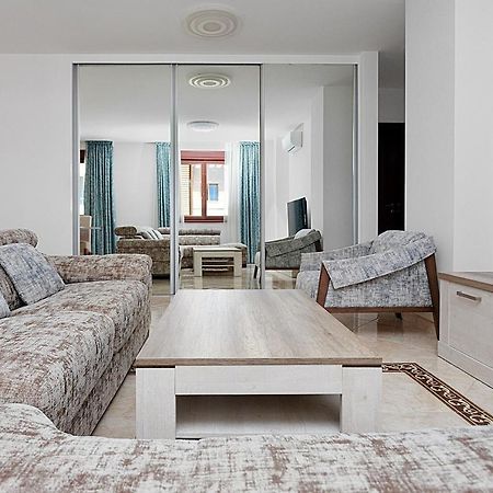 Three Bedroom Spacious Apartment Anatolia Будва Экстерьер фото