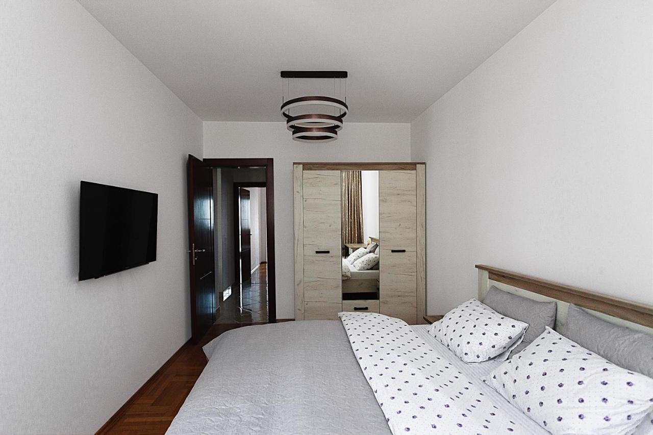 Three Bedroom Spacious Apartment Anatolia Будва Экстерьер фото
