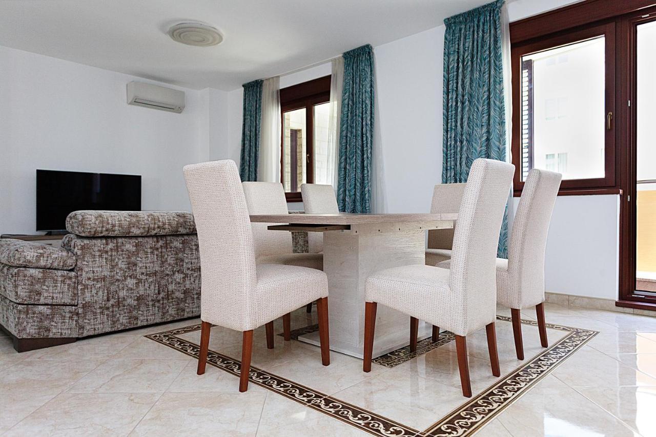 Three Bedroom Spacious Apartment Anatolia Будва Экстерьер фото